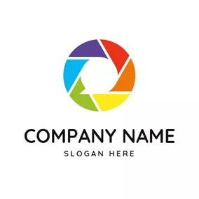 スタジオロゴ Colorful Circle and Photography Lens logo design